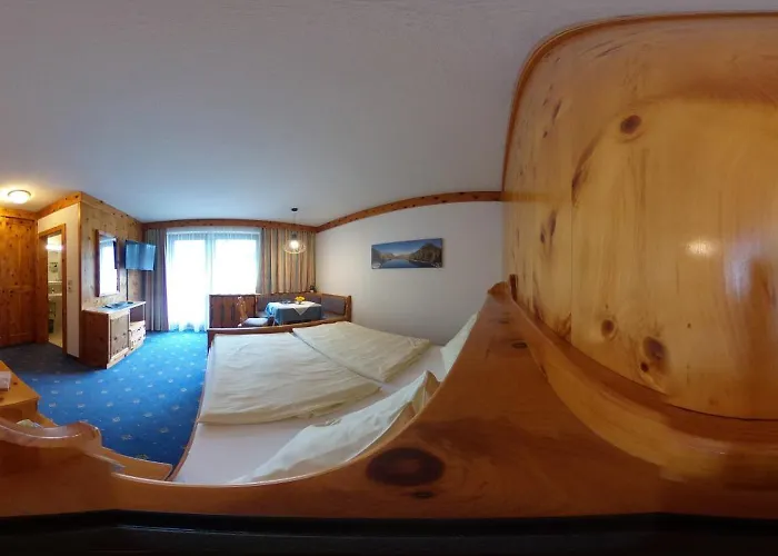 Gletschermuehle Konukevi